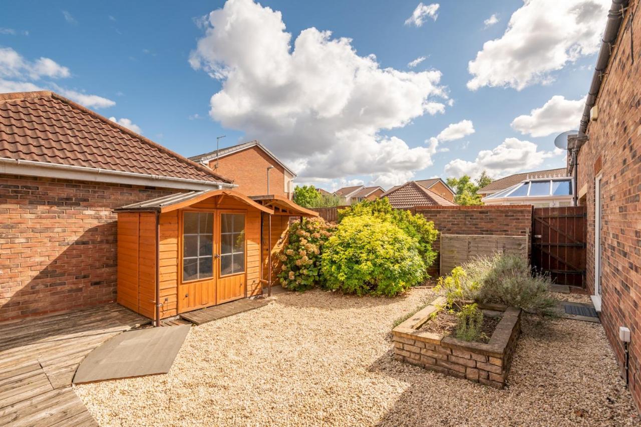 Pass The Keys Charming Cottage Near Clifton Moor York Exterior foto